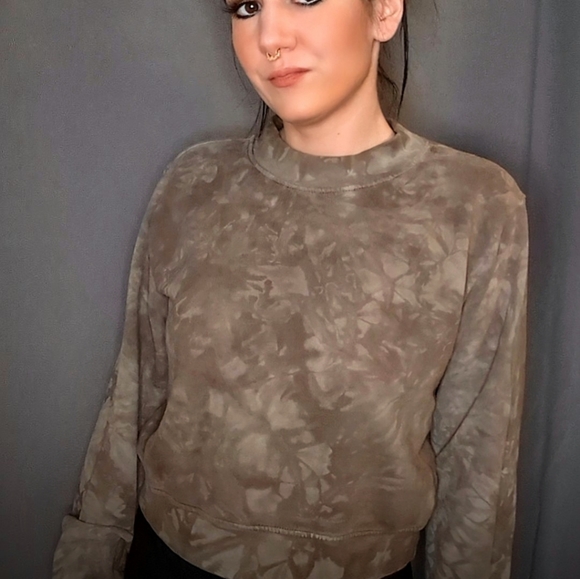 Cotton Citizen Green tie dye crew sweatshirt Size Small - Picture 4 of 4